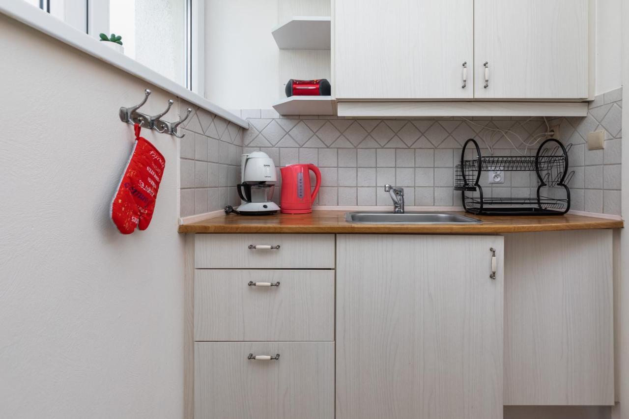 Marynarzy Okretow Pogranicza Apartments By Noclegi Renters Колобжег Экстерьер фото